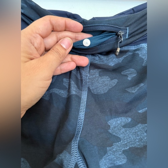 Lululemon run inspired crop camp oil silk blue - Picture 12 of 12